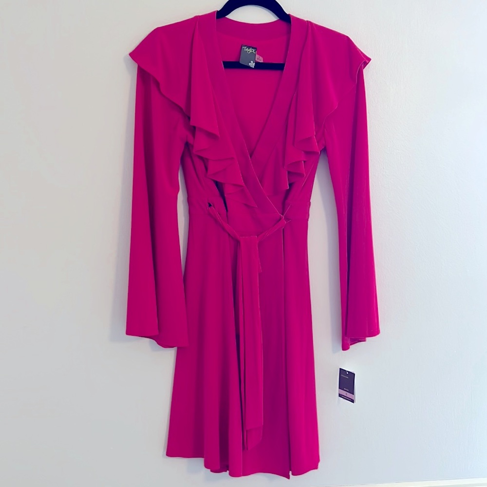 TAYLOR Size 6 Dripping in Fushia w/bell long sleeves and sexy ruffle up top!